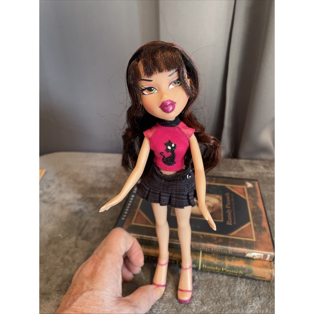 VTG 2004 Bratz The Funk Out Jade Doll - OOC Black Cat Shirt - Partially Restyled